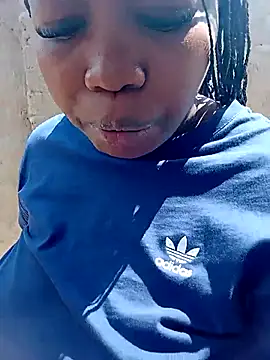 PinkMagic's cam snapshot