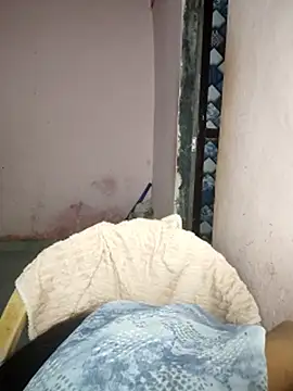 Khatta_Meeth's cam snapshot