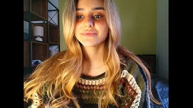 Chloe_Ravens's cam snapshot