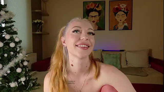 MilanaAmber live sex cam