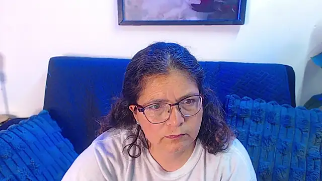 Linda_banks_'s cam snapshot