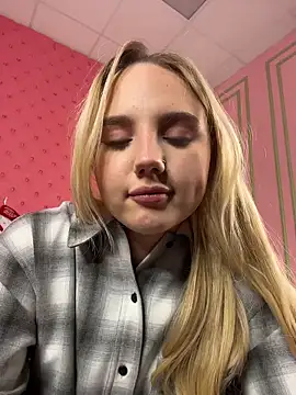 Sky_Cutie's cam snapshot