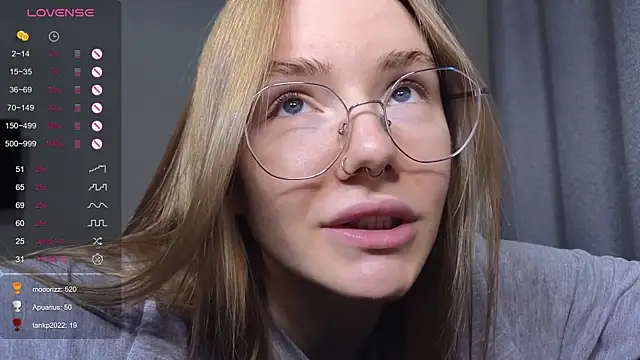 littlevildevil's cam snapshot