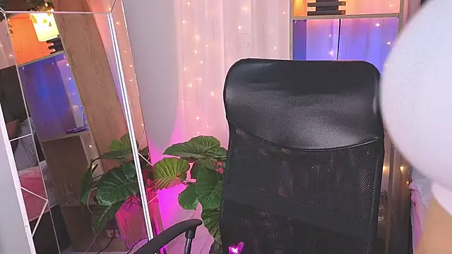 anitaglow's cam snapshot