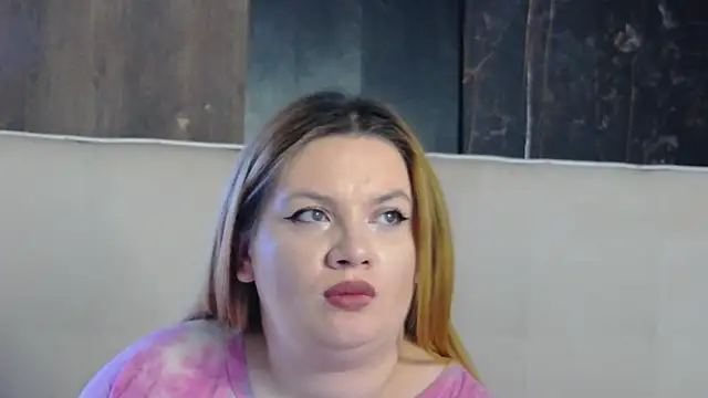 MelanieBrownn's cam snapshot