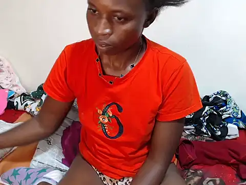 trina_kay's cam snapshot