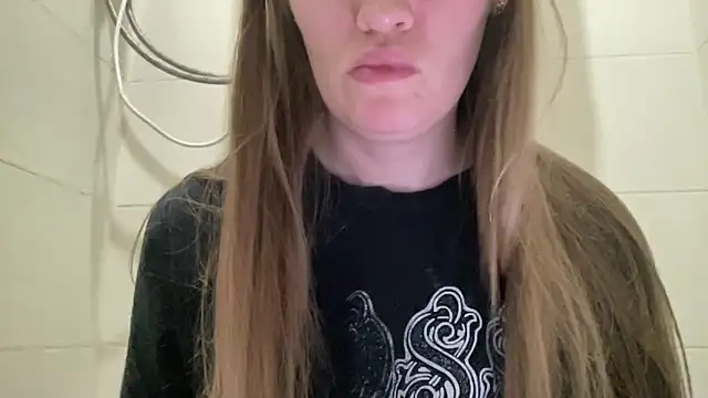 alisa_kitcat live sex cam