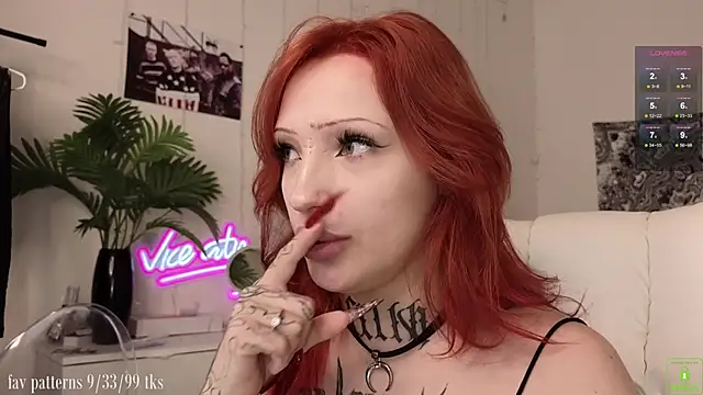 violetviolator live sex cam