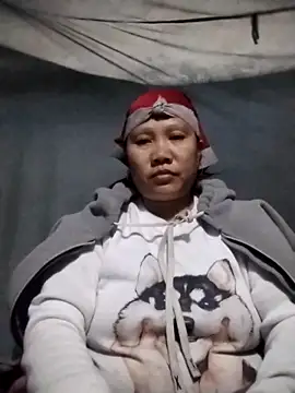 Linhcutex's cam snapshot