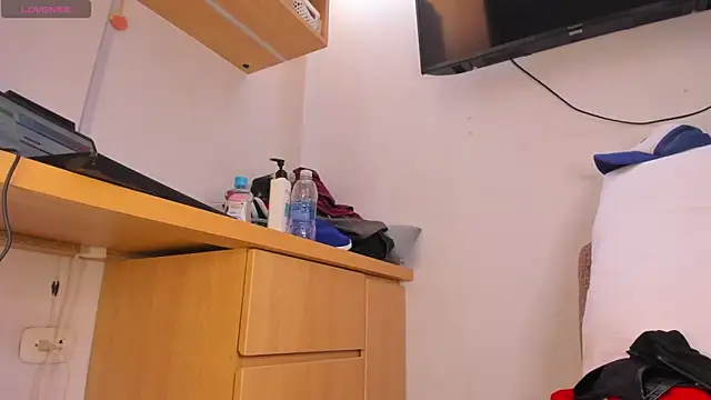 MikeMiller2 live sex cam