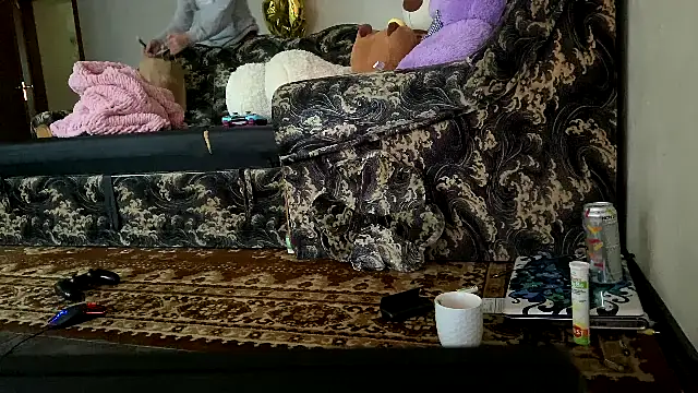 Grek32X live sex cam