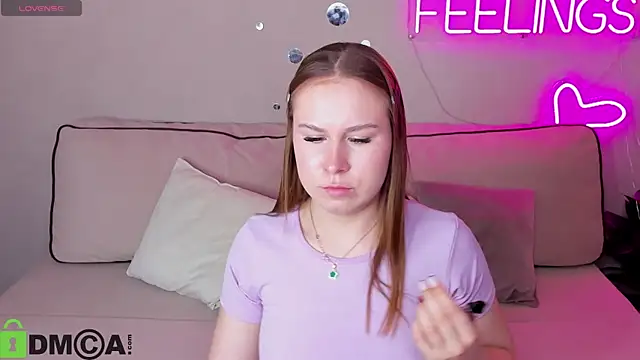 Betty_Rosy's cam snapshot