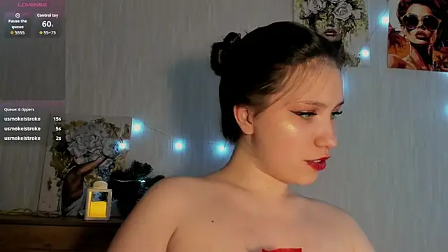 AnneNexxtDoor's cam snapshot