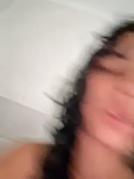 A-Flora-latina live sex cam