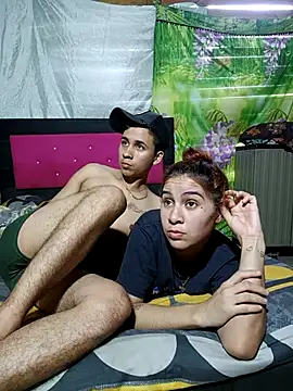 Zoe_axxel live sex cam