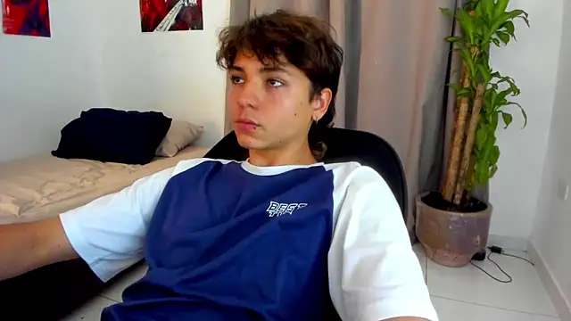 Joe23__ live sex cam