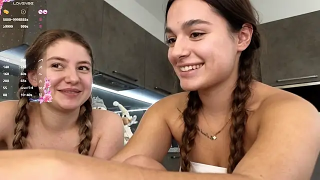 Yassyaaa's cam snapshot