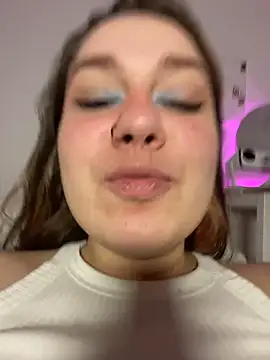 SuzieMurray live sex cam