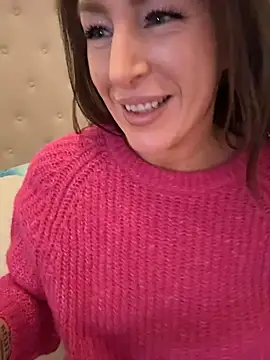 ChristinaSiemone live sex cam
