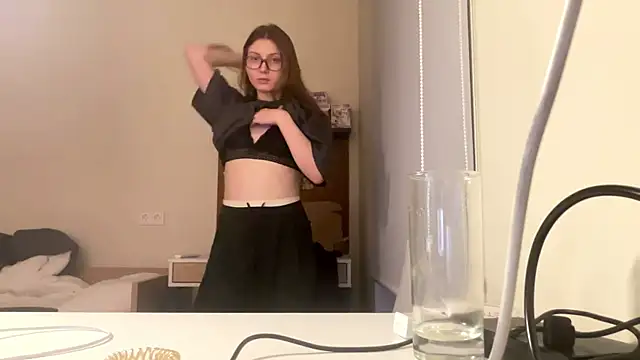 Callmeee_star's cam snapshot