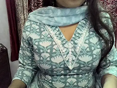 Miss_beautygirl's cam snapshot