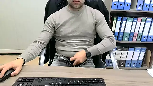 Evasionee live sex cam