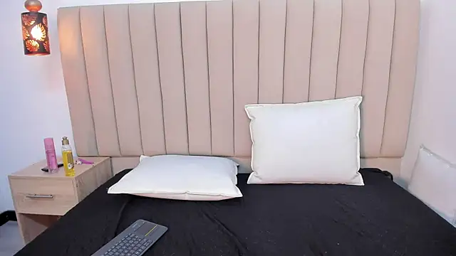 Afrodita_de_amor's cam snapshot