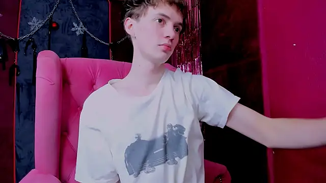 LukeSweet live sex cam