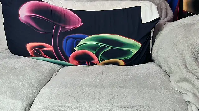 cloudychub91's cam snapshot