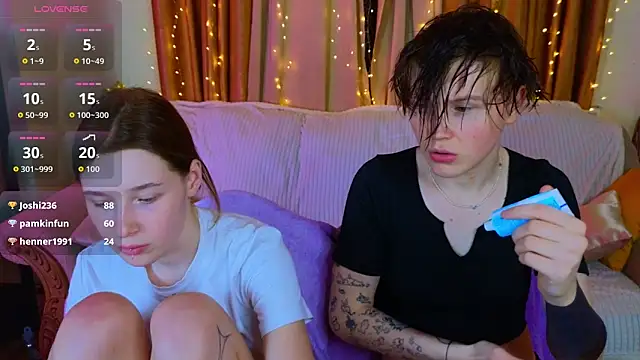 Girls_Fingers live sex cam