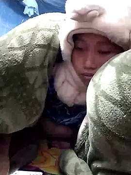 PhamPm70's cam snapshot