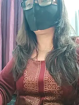 Aishwaryaa_69 live sex cam