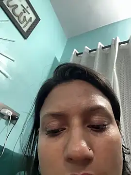 heenashai's cam snapshot