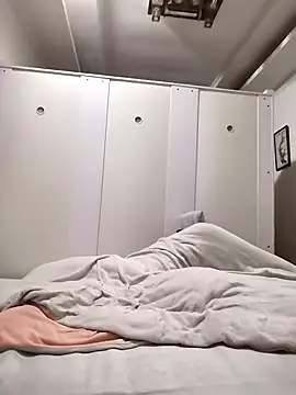 mimi2052 live sex cam