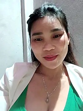 Bear_bear0's cam snapshot