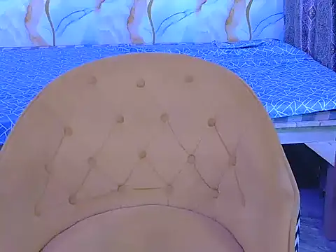 hii_tanisha's cam snapshot