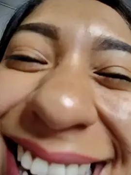 Liahdiaz_'s cam snapshot