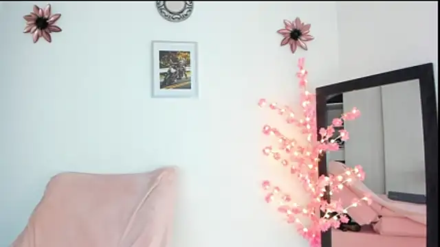 KIMMY_MONTIELL's cam snapshot