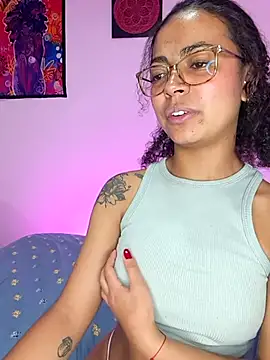 __VioletaHeaven__'s cam snapshot