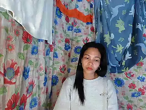 PinaySkinnyGirl's cam snapshot