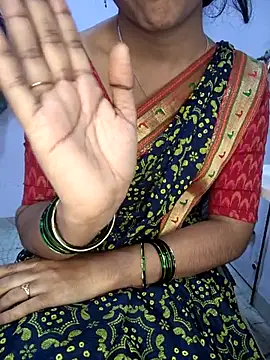 Cute-Telugu-Teacher's cam snapshot