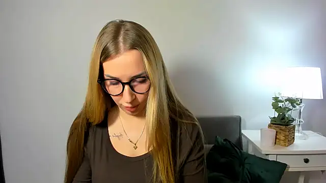 AriaDesire's cam snapshot