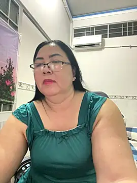 Alinat_'s cam snapshot