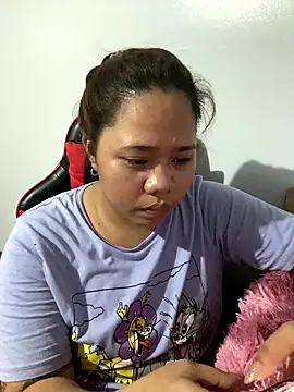 LovelyTits4Daddy's cam snapshot