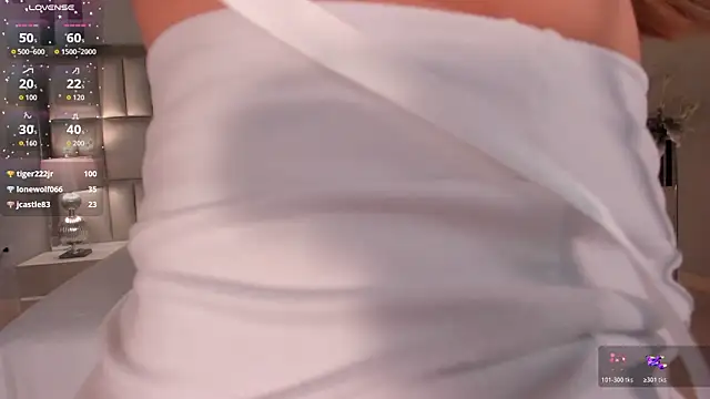 CarolineGraceX's cam snapshot