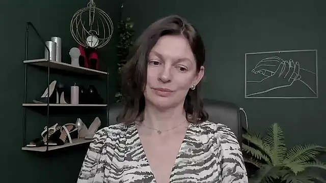 VivianWILD's cam snapshot