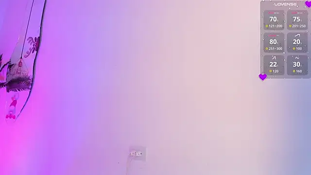 Brittany_cute18 live sex cam