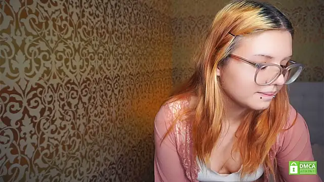 VerniceEngelking's cam snapshot