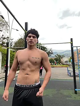 MaxxxSteil live sex cam