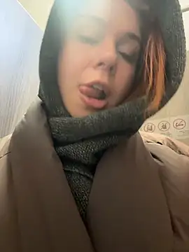 RosieSecret live sex cam